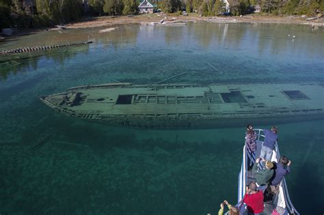 sweepstakes shipwreck tobermory boat tours