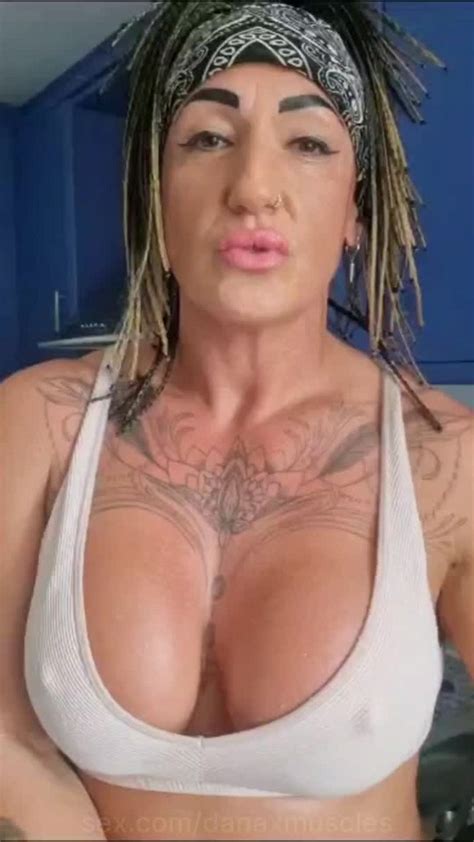 Danaxmuscles Want To Grab My Tatted Tits Milf Tattoos Tease