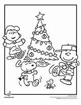 Coloring Christmas Pages Charlie Brown Peanuts Snoopy Kids Printable Gang Cartoon Sheets Tree Jr Clipart Colouring Book Drawing Print Pumpkin sketch template