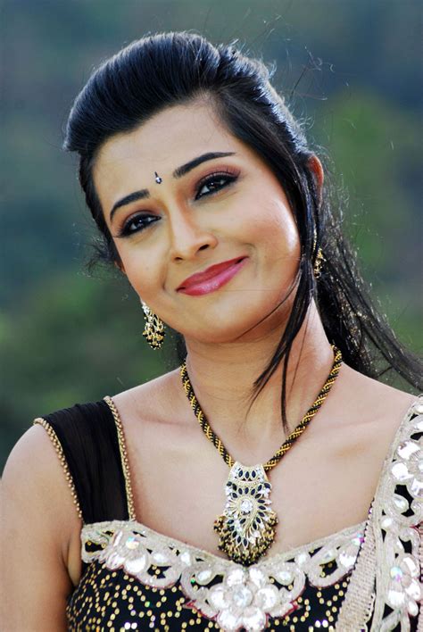 Radhika Pandit Latest Spicy Hd Images Without Water Mark