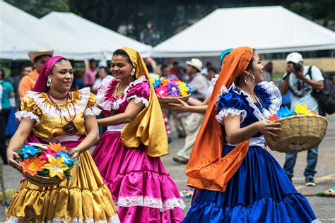 Baile Folklorico De El Salvador