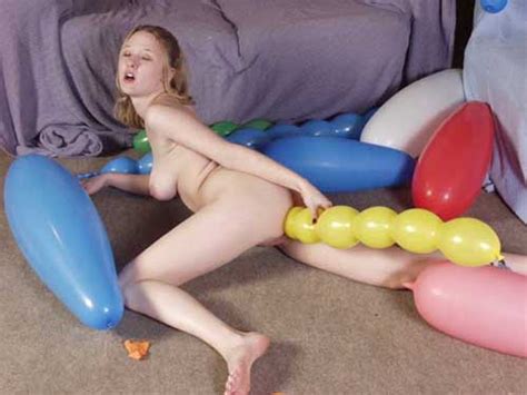 sex balloon mature lesbian