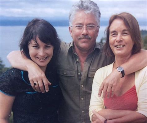 tvnz s melissa stokes on the shock of her mum s cancer