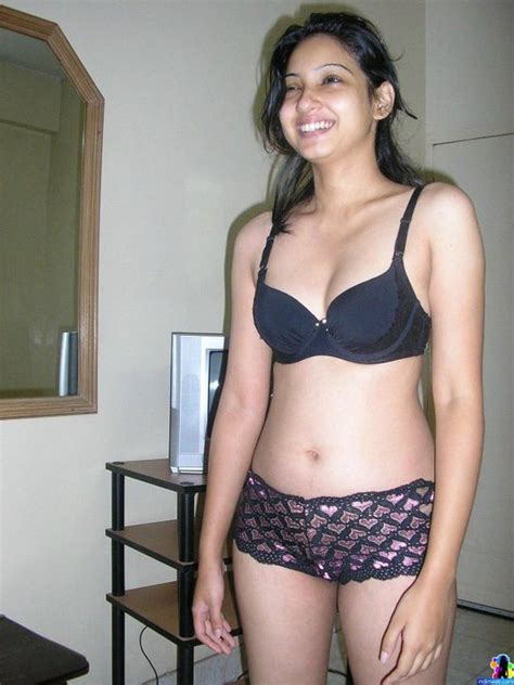Mallu Actress Only In Bra And Panty Greatfunclub