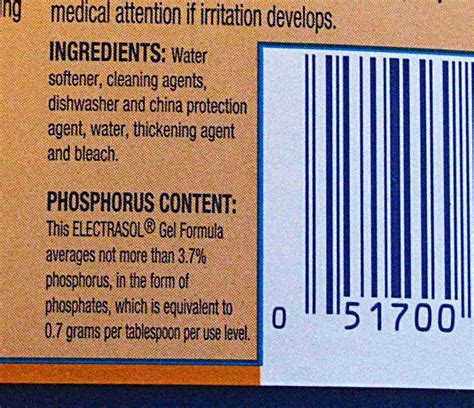 read  cleaning product label