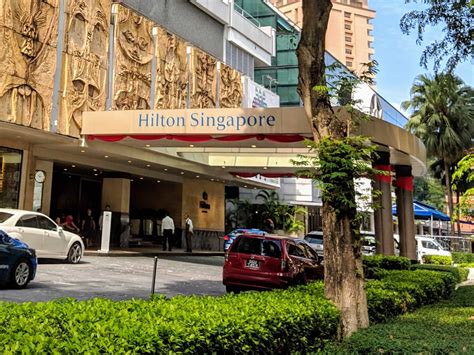 hotel review hilton singapore  fly business