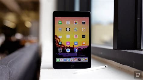 apples latest ipad mini drops    amazon engadget