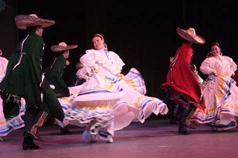 Pin En Danza Folklore