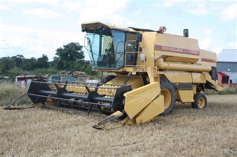 list  combine harvester manufacturers tractor construction plant wiki fandom powered