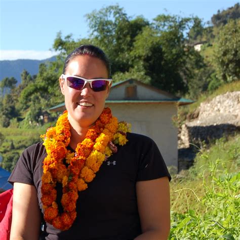 himalaya trekking packages  company home himalayan nepal trek
