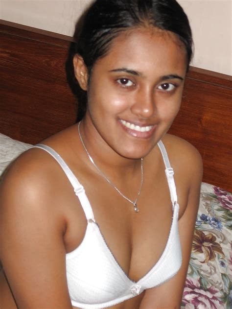 Marathi Bhabhi Honeymoon Nude Images Honeymoon Sex Wallpaper