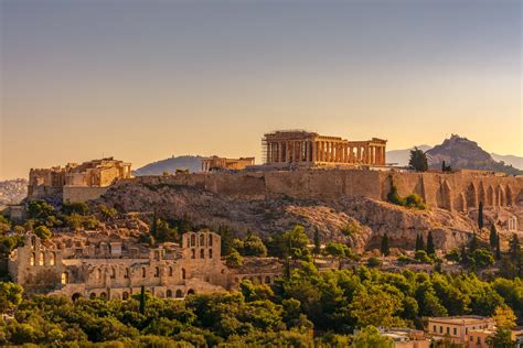 places  visit  greece travelperi