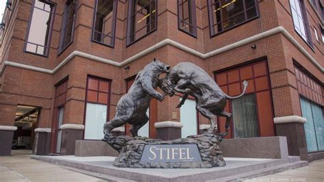 stifel nicolaus settles  sec  wisconsin school investments milwaukee milwaukee