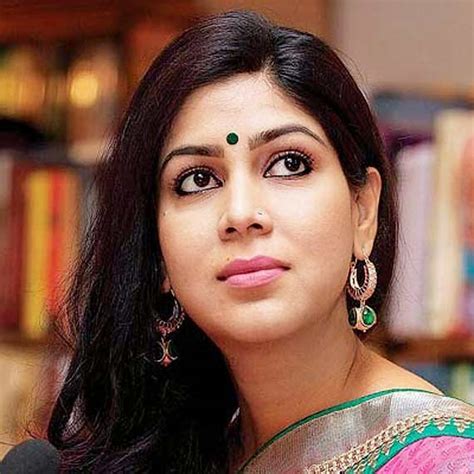 Shweta Basu Prasad Sex Scandal Common People Oppose Deepika S