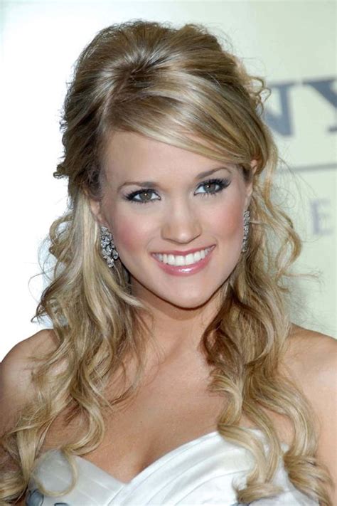 carrie underwood wavy ash blonde half up half down sideswept bangs hairstyle steal her style