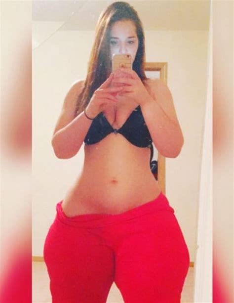 raylynn instagram star shows off 70 inch waist real or fake the