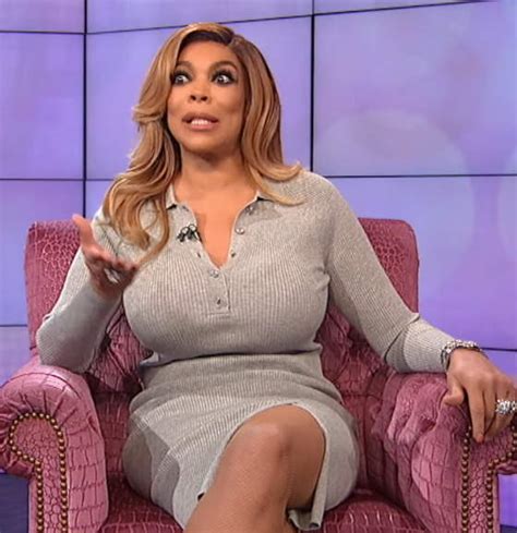 dlisted wendy williams says she was riding a scooter in walmart for a very good reason