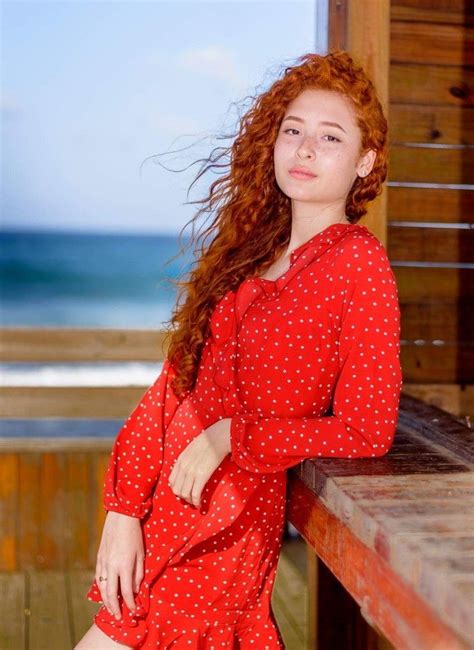 Beautiful Redhead Latina Red Heads Women Beautiful Redhead Hair Styles