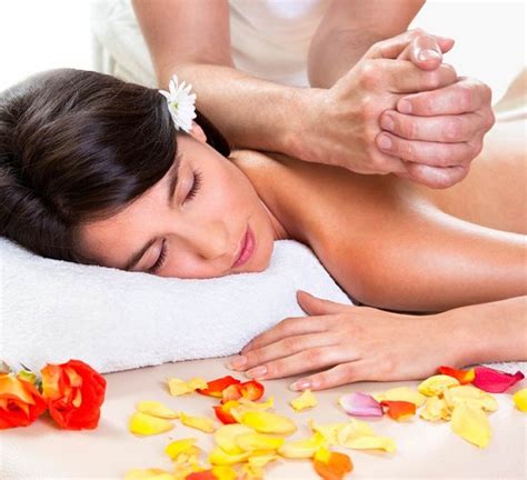 deep tissue massage service in dubai al nahda moon spa