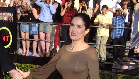 salma hayek hot in tight dress ~ hot actress sexy pics