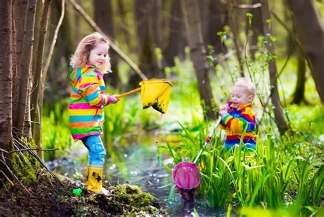 start exploring nature  children