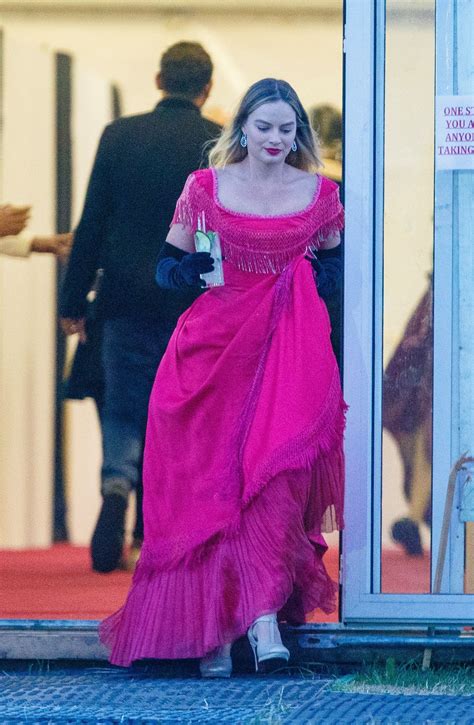 Margot Robbie Style Margot Elise Robbie Gotham Tonya Harding Best