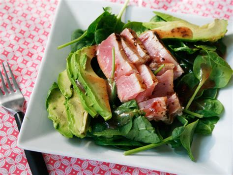 Pomegranate Marinated Ahi Tuna Salads With Avocado Recipe