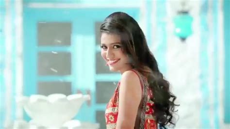 Priya Varrier South India Shopping Mall Video Song Priya