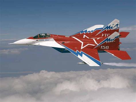 fly  mig  fulcrum fighter jet  russia  russia