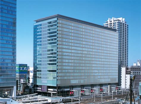 akihabara udx building kajima s advanced structural control and base