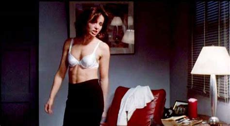 Jennifer Grey Nude Private Photo From Her Bed Leaked