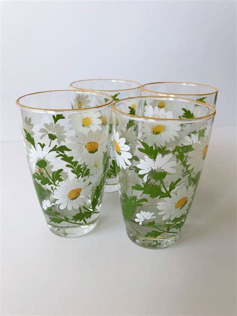 Vintage Floral Juice Glasses Vintage Glassware Daisy