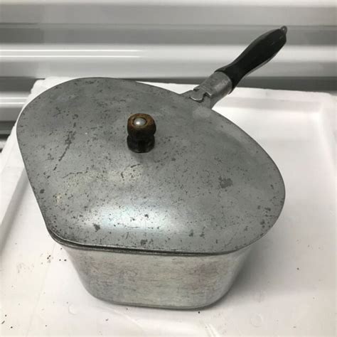 super maid cookware vintage cast aluminum pot w lid and removable