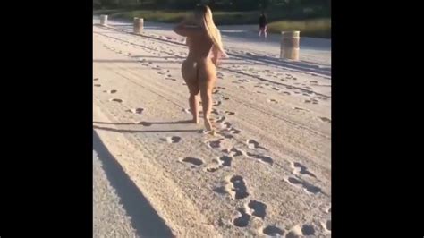 hot white girls shaking booty biggest butt youtube