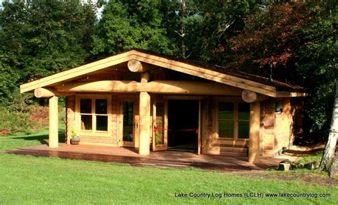 wwwlakecountrylogcom western red cedar hybrid log cabin home lake country log homes