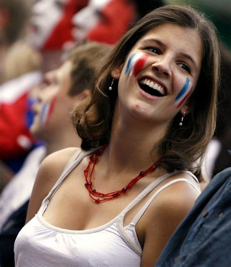 france football girls soccer fans soccer world