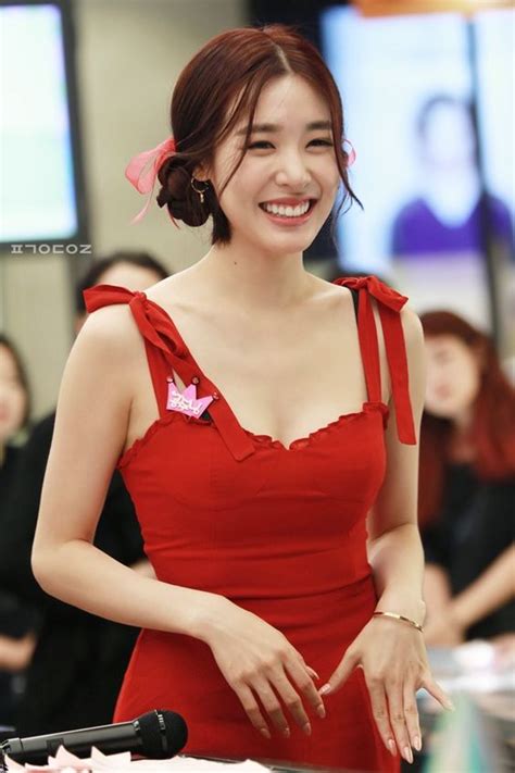 Tiffany Looks Cute And Sexy In This Red Dress Daily K Pop News