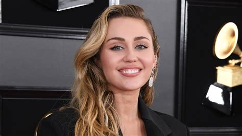 miley cyrus reveals what she s looking for in her next partner miley