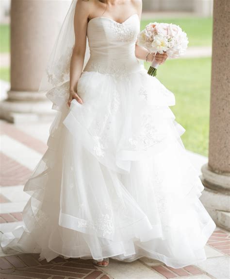vera wang white  vera wang strapless tulle wedding dress preloved wedding dress save
