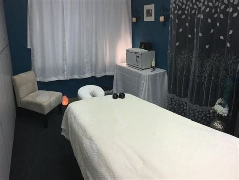 moonstone massage therapy find deals with the spa and wellness t