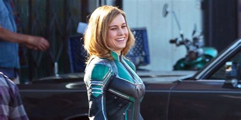 brie larson s captain marvel costume is here and already