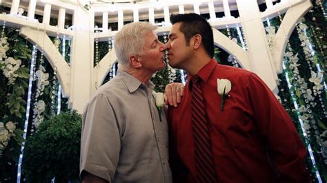 same sex marriage now legal in las vegas photos abc news