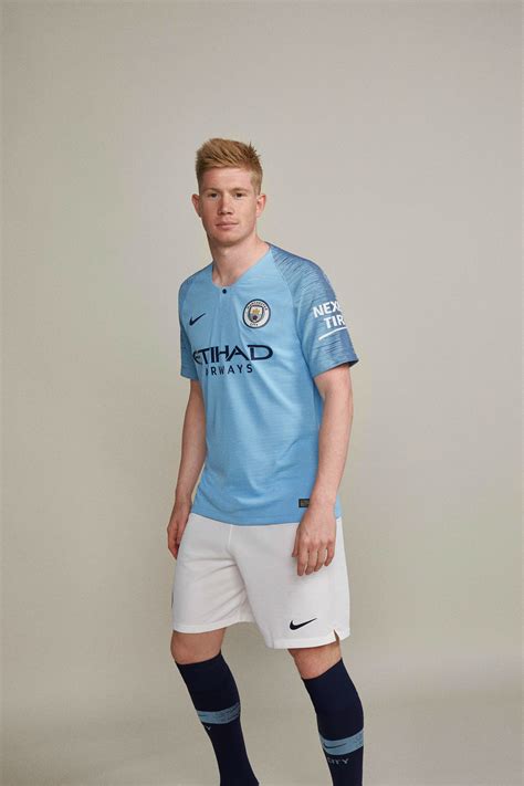 Manchester City 2018 19 Nike Home Kit 18 19 Kits Football Shirt Blog