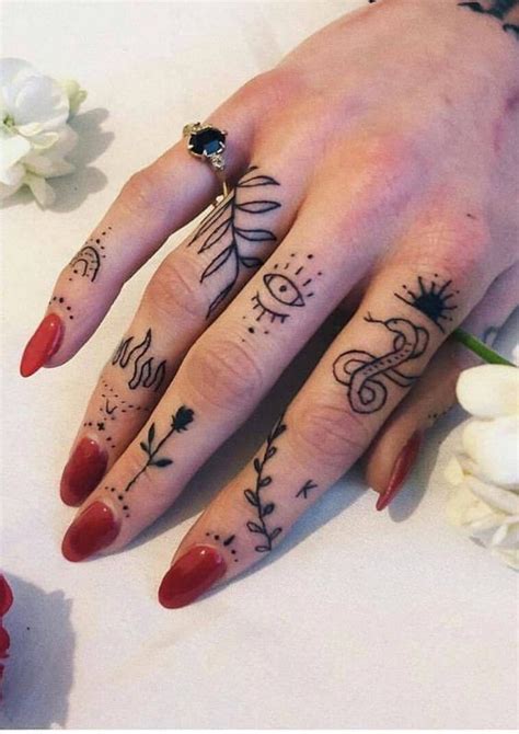 små hånd tatoveringer hånd tatoveringer til kvinder mini tattoos