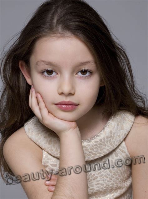 Top 10 Beautiful Young Russian Models Phoro Gallery