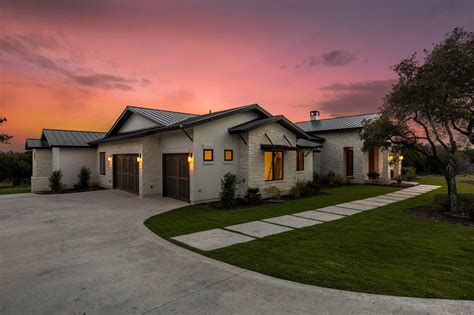 austins premier luxury home builder hill country contemporary  nalle