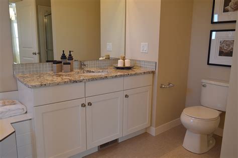 discount bathroom vanities   home design outlet center