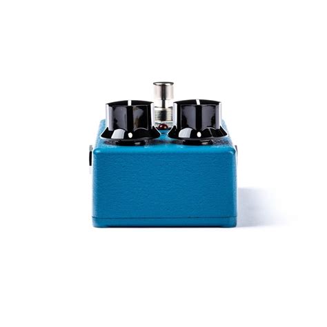 mxr blue box fuzz octave effects pedal  gearmusic