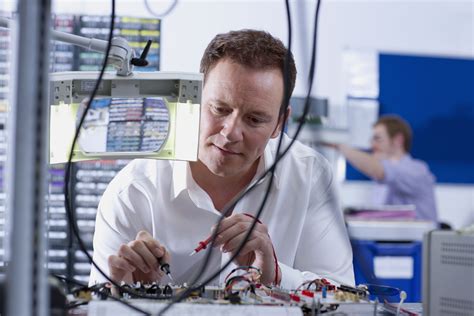 computer hardware engineer job description salary skills