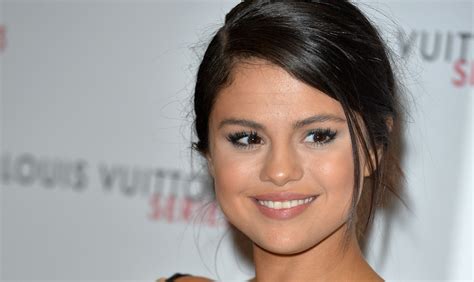 What Is Lupus Selena Gomez Diagnosis Prompts Questions